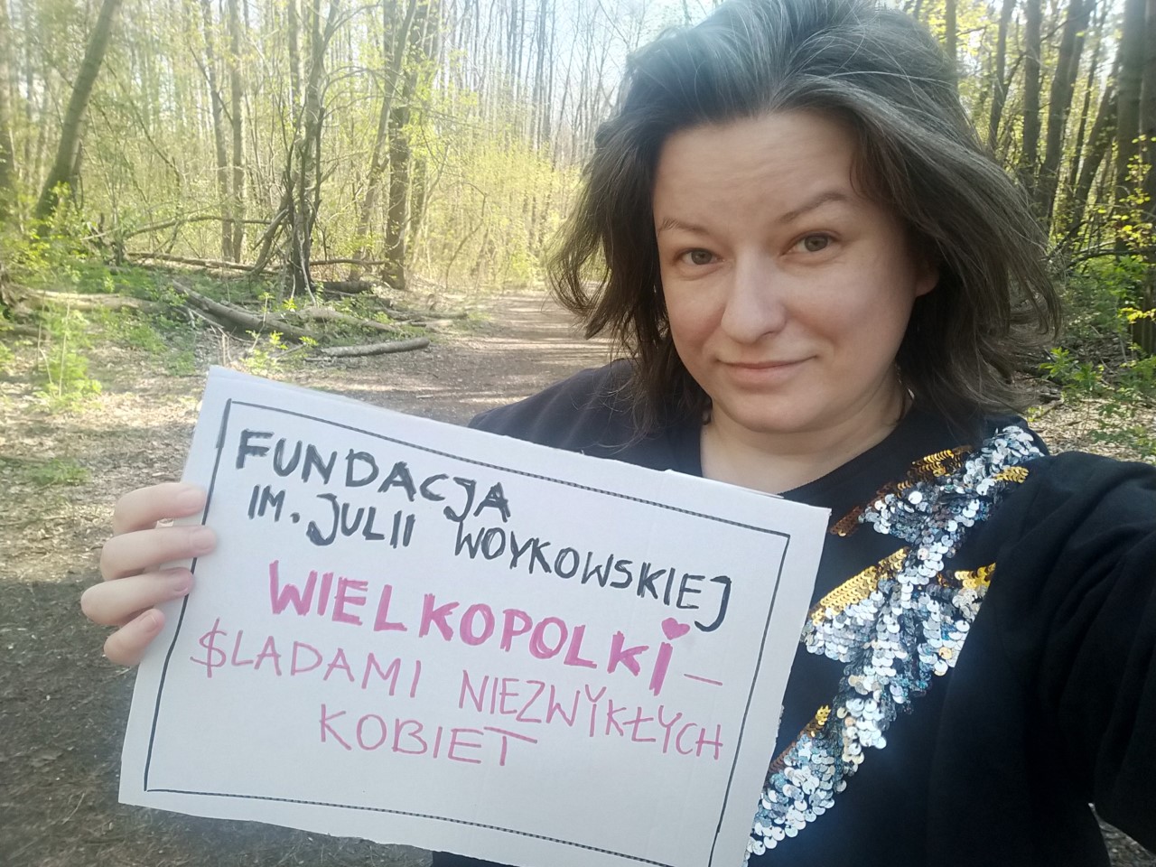 Martyna Markiewicz (Ashoka w Polsce) przedstawia Fundację im. Julii Woykowskiej.