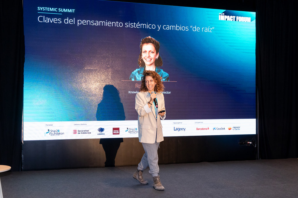 Rosa Ricucci en el escenario del Impact Forum