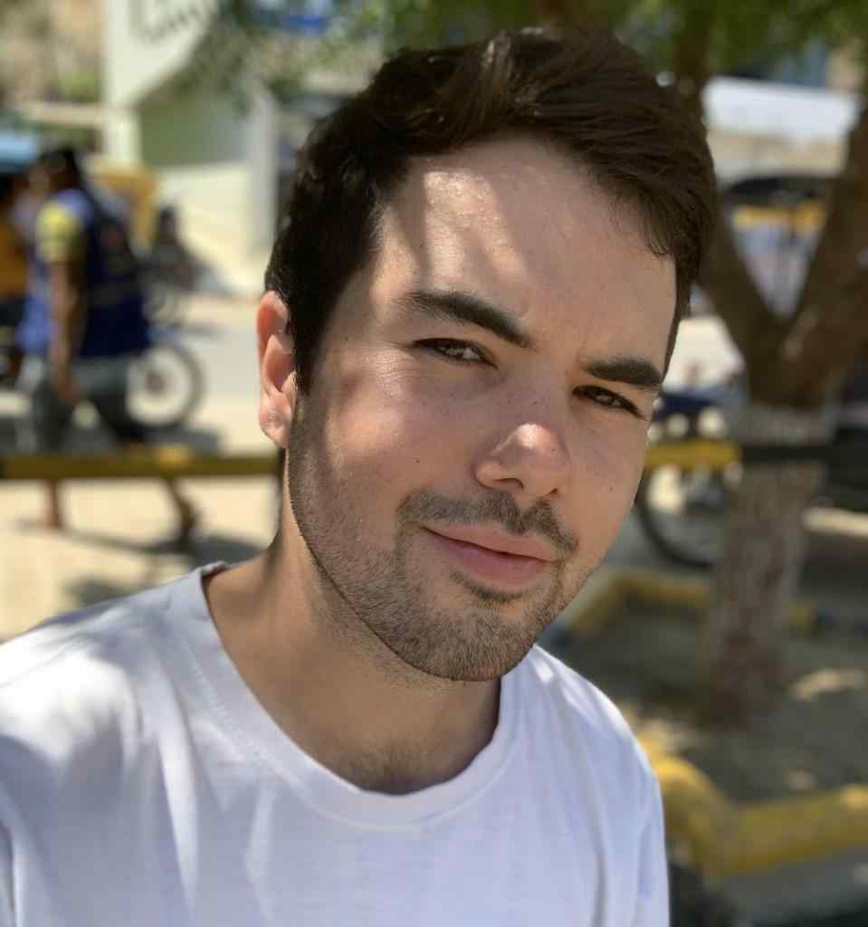tomás pumarino