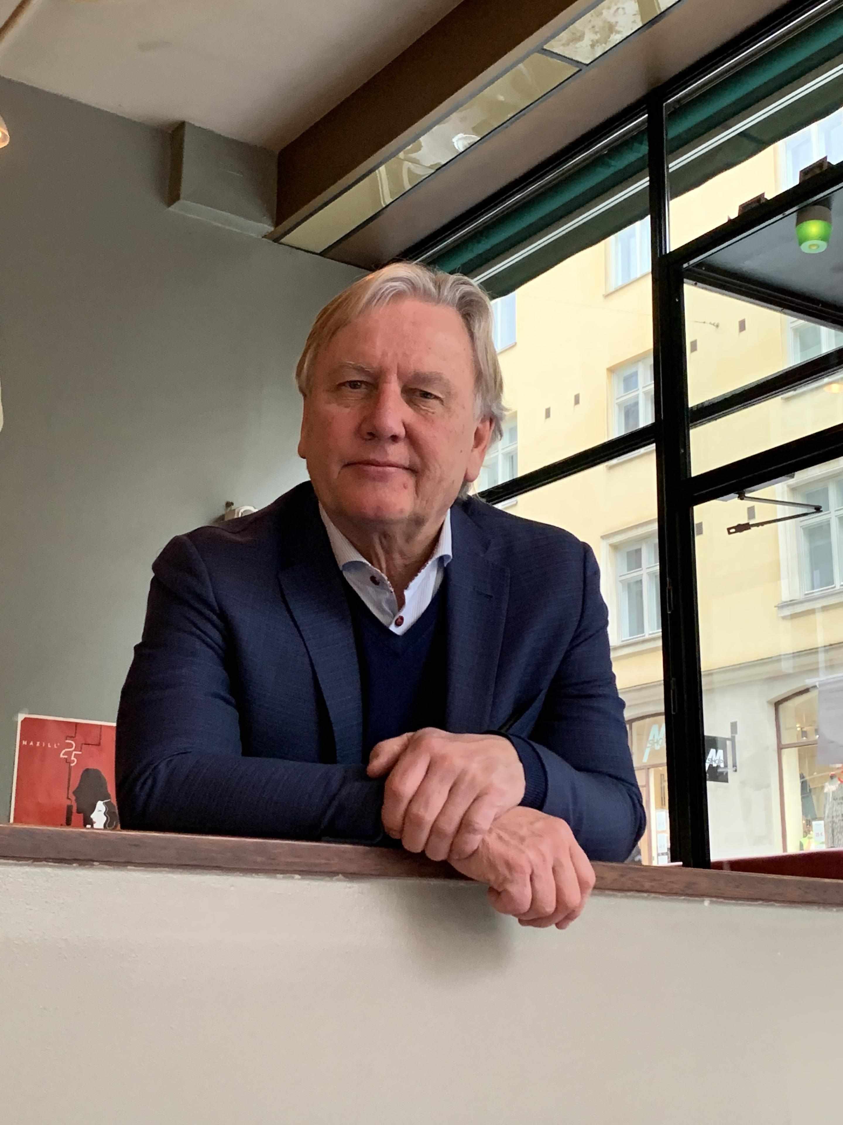 Bo-Erik Ekstrom