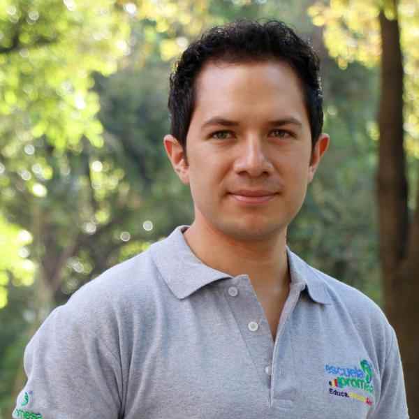 JULIO ALVAREZ