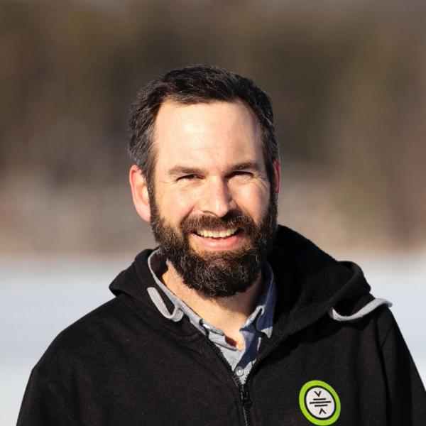 Kris Covey headshot