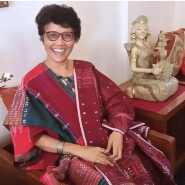 photo of Dina Lumbantobing
