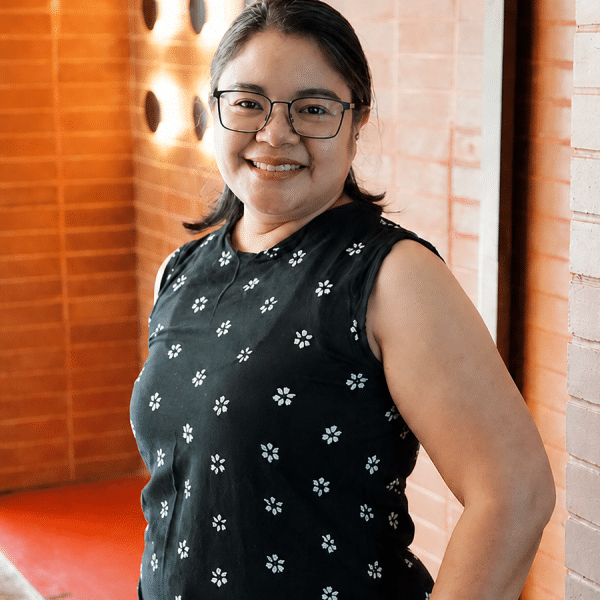 Portrait of Retha Artanti Dungga, Chief of Operations at Ashoka Indonesia.
