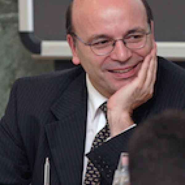 Mario Molteni