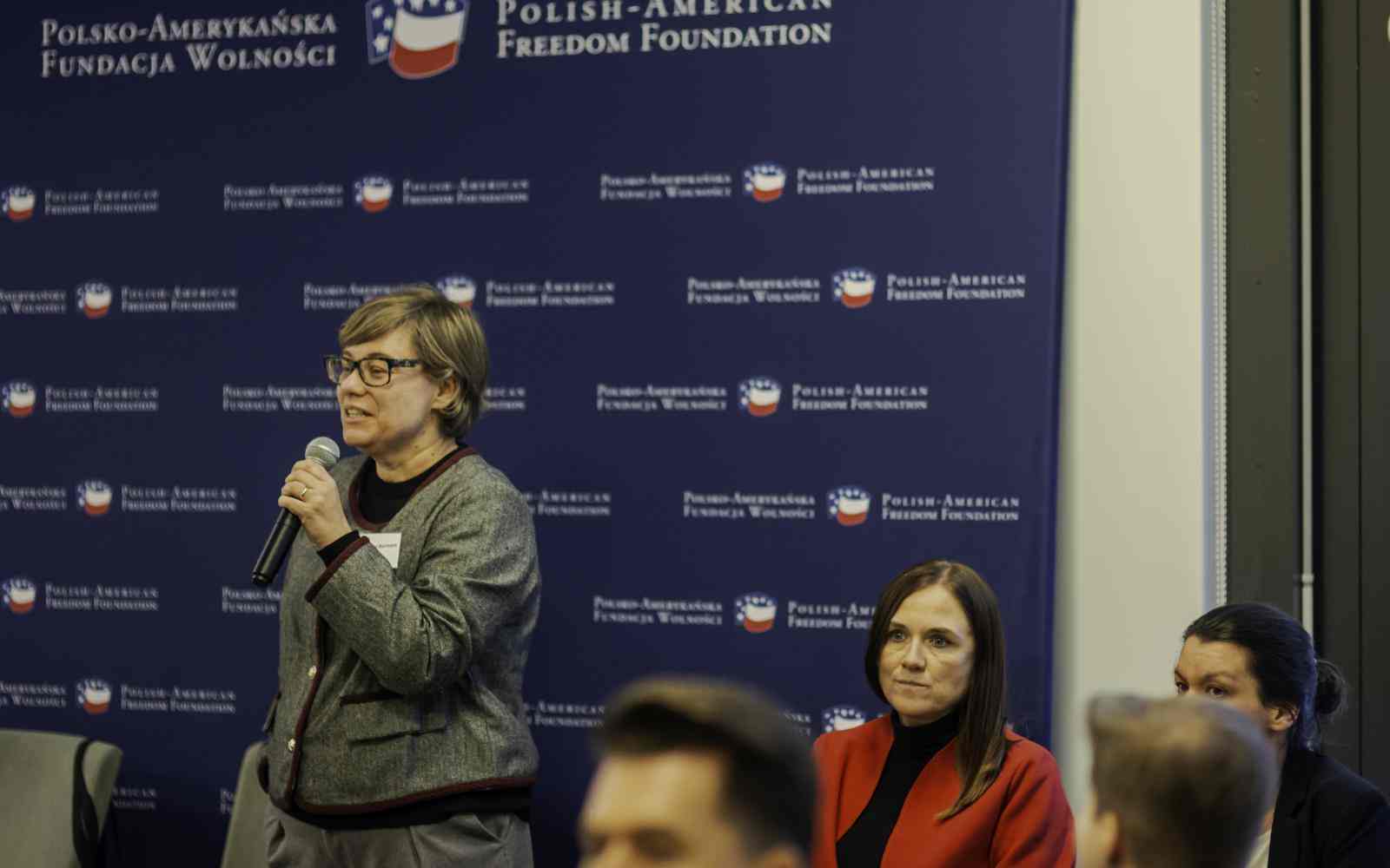 A women giving a speach