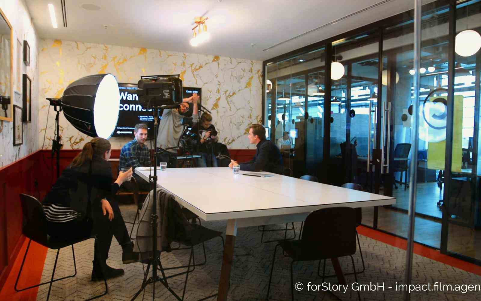 Social Entrepreneurship - Behind the Scenes