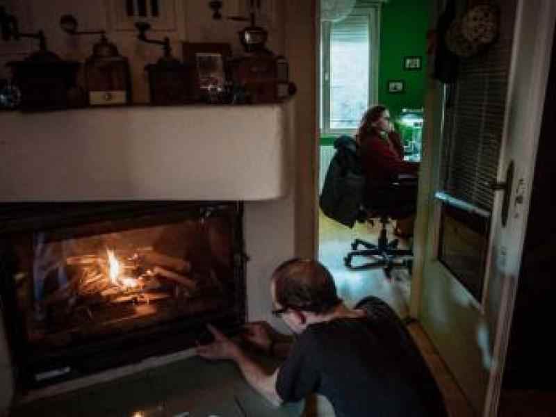 apro tech hungary schneider fuel poverty