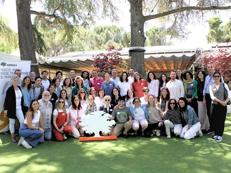 Personas de la Comunidad Ashoka en el Día de la Comunidad Ashoka 2024